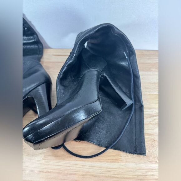Studio 9 Women's Black Leather Knee-High Boots - Picture 9 of 10